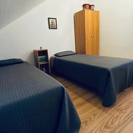 Pod Kasztanami -